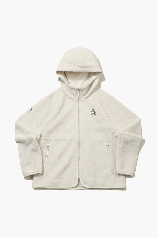 여성 플리스 집업 재킷 MQ422PJPO1은 가을과 겨울에 따뜻하게 착용할 수 있는 여성용 플리스 재킷입니다. 아이보리(IVRY) 컬러의 무지 디자인으로 스포티, 캐주얼, 미니멀 스타일을 모두 소화하며 골프 및 일상복으로 활용 가능합니다. 두꺼운 두께감과 부드러운 촉감의 폴리에스터, 나일론 혼방 소재로 제작되어 보온성이 뛰어나고 긴 소매와 레귤러핏으로 편안한 착용감을 제공합니다. 집업 스타일로 간편하게 입고 벗을 수 있으며, 플리스 코트 타입으로 포근함을 더했습니다. 골프룩으로도 손색없는 MQ422PJPO1 플리스 재킷으로 스타일리시함과 따뜻함을 동시에 느껴보세요.
