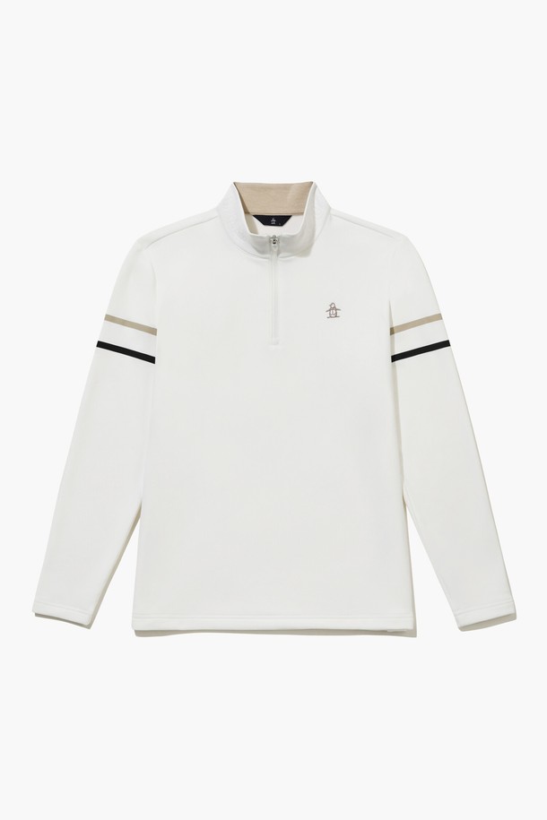 남성 경량 기모 반집업 티셔츠 화이트 MQ421MTLO1은 가을, 겨울 시즌 골프 및 일상에서 활용하기 좋은 상의입니다. 부드러운 촉감의 나일론, 폴리에스터, 폴리우레탄, 레이온, 아크릴, 스판덱스 혼방 소재로 제작되어 가볍고 따뜻한 착용감을 제공합니다. 레귤러핏에 긴 소매, 반집업 네크라인 디자인으로 스포티하고 베이직한 스타일을 연출합니다. 안감 기모 처리와 두꺼운 두께감으로 보온성을 높였으며, 무지 디자인으로 다양한 하의와 매치하기 용이합니다. 골프웨어, 스포츠웨어로 활용하기 좋으며 미니멀한 스타일을 선호하는 남성분들께 추천합니다.
