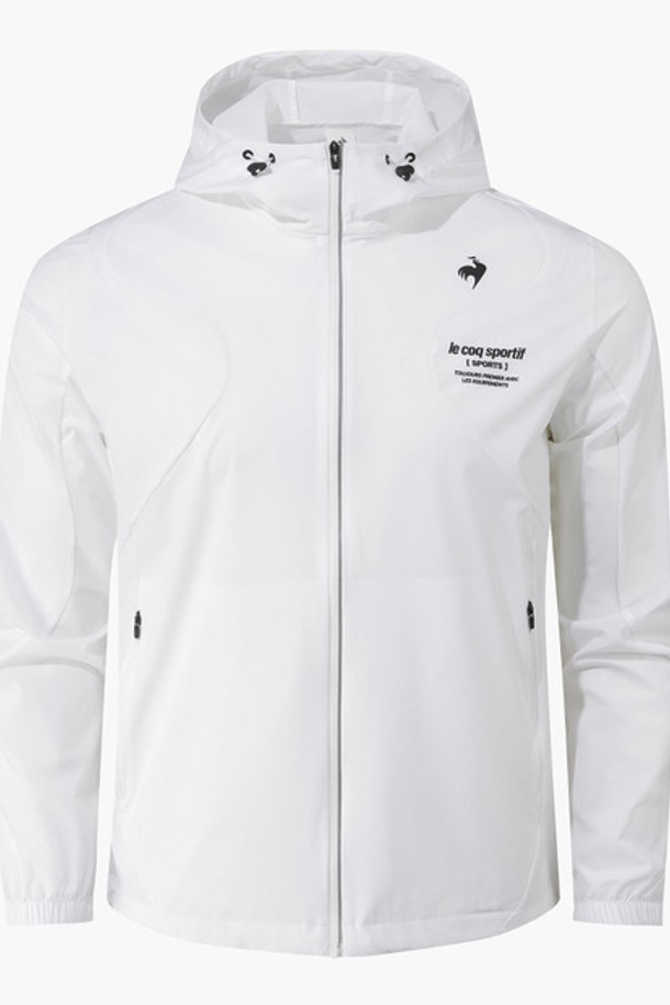 유니 르 아이스 레귤러핏 바람막이 재킷 - 화이트는 남녀 공용으로, 봄과 여름에 활용하기 좋은 바람막이입니다. 곡선 디자인에 레귤러핏으로 제작되었으며, 집업 스타일로 편안하게 착용할 수 있습니다. 화이트, 라임, 블루, 블랙 4가지 색상으로 만나볼 수 있으며, 스포츠 및 일상에서 모두 활용 가능합니다. 방수, 냉감, 신축성, 통기성 기능을 갖춰 쾌적한 착용감을 선사하며, 후드와 밑단 스트링 조절이 가능하여 실용성을 더했습니다. 러닝룩, 피트니스룩, 산책룩 등 다양한 TPO에 스포티하고 캐주얼한 스타일을 연출해보세요.
