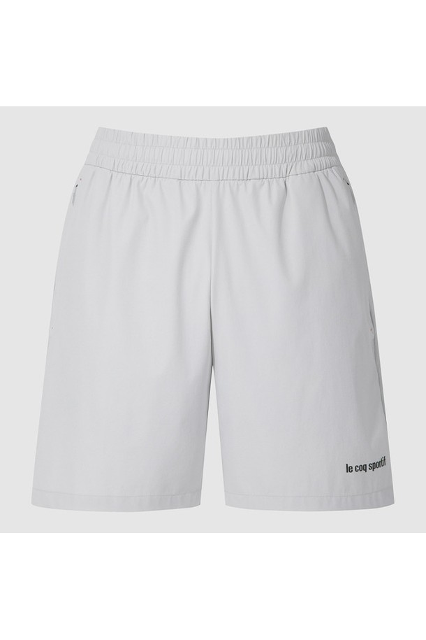 유니 라이트벤쳐 경량 나일론스판 4부 숏팬츠는 남녀 공용으로, 일상 및 러닝 활동에 적합한 4부 기장의 스포티 & 베이직 스타일 숏팬츠입니다. 경량의 나일론과 폴리우레탄 소재, 스트레치 우븐 소재로 제작되어 부드러운 촉감과 신축성, 생활방수 기능을 제공하며, 레귤러핏으로 편안하게 착용 가능합니다. 그레이, 블랙, 라이트블루 세 가지 색상으로 출시되어 다양한 러닝룩 및 캐주얼 스타일을 연출할 수 있습니다.
