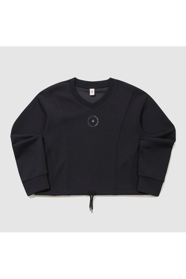 부드러운 모달 소재와 신축성으로 편안한 착용감을 선사하는 여성 V넥 맨투맨입니다. 캐주얼한 루즈핏에 더블린선 패턴과 밑단 스트링으로 핏 조절이 가능하며, 셋업으로도 활용할 수 있습니다. 블랙, 카키, 핑크 세 가지 색상으로 출시되어 봄, 가을 일상에서 집콕룩, 동네 마실룩 등 다양한 스타일을 연출하기 좋습니다.
