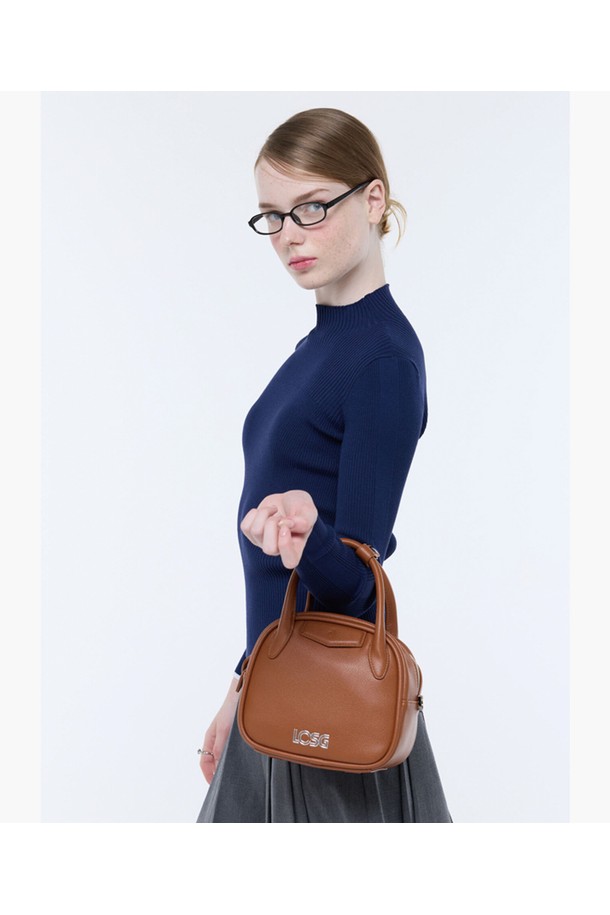 상품 슬라이드 이미지 1