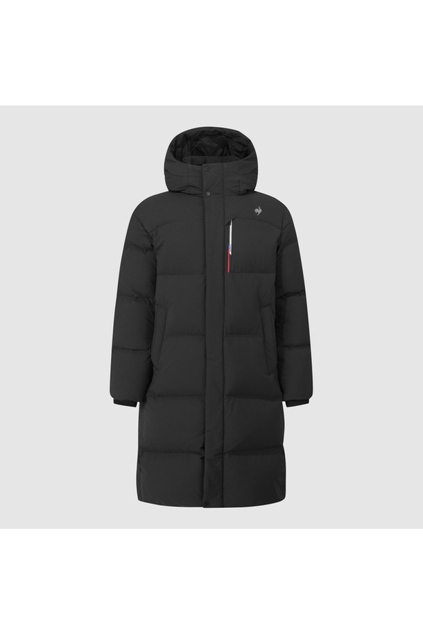 유니 레귤러핏 벤쳐 구스 롱다운자켓 - 블랙 QQ423EDJN2는 남녀 모두 착용 가능한 롱다운자켓입니다. 캐주얼, 미니멀, 클래식 스타일을 아우르며, 일상과 보온을 위한 겨울철 필수 아이템입니다. RDS 인증 구스다운(80:20) 충전재와 듀얼플렉스 소재를 사용하여 보온성을 높였으며, 경량 설계로 편안한 착용감을 제공합니다. 블랙, 화이트, 그레이 3가지 색상으로 출시되었으며, 출근룩과 여행룩에 모두 잘 어울립니다. 바람막이 기능, 속건성, 생활 발수 기능과 이너 커프스로 실용성까지 갖춘 제품입니다.
