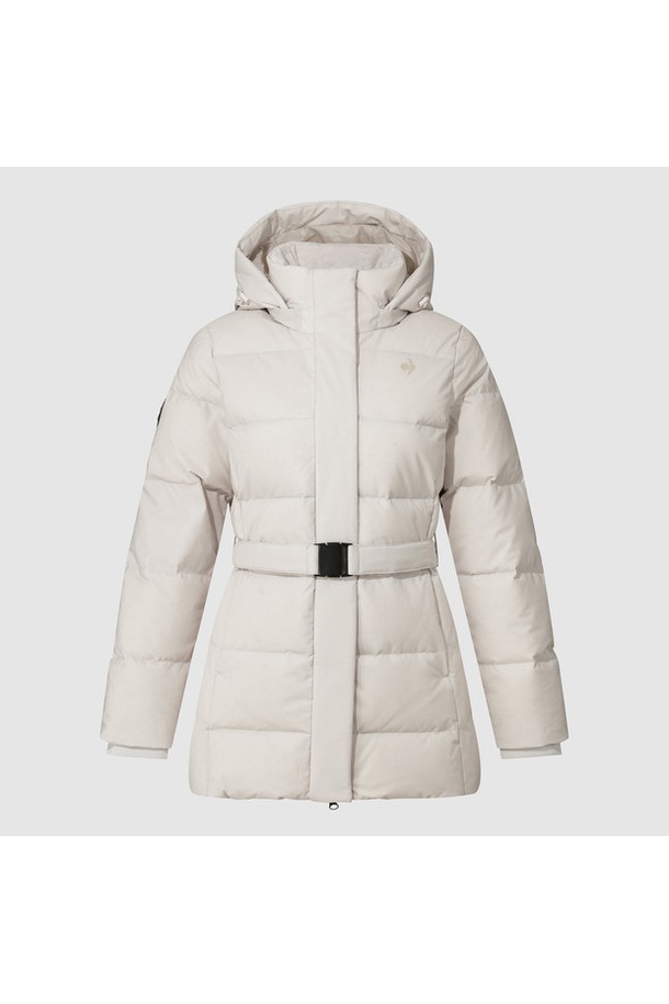 여성 레귤러핏 중기장 구스 다운 재킷 - 베이지 QQ422ODJN1은 겨울철 보온성을 책임지는 필수 아이템입니다. 부드러운 촉감과 두꺼운 두께감으로 뛰어난 보온성을 제공하며, 캐주얼 및 미니멀 스타일을 모두 소화할 수 있습니다. 무지 디자인에 레귤러핏으로 제작되어 편안한 착용감을 선사하며, 집업 여밈 방식과 후드, 벨트 디테일로 실용성을 더했습니다. 긴 소매 기장의 이 다운 재킷은 일상생활 속에서 폭넓게 활용 가능합니다. 베이지 컬러로 어떤 옷에도 쉽게 매치하여 따뜻하고 스타일리시한 겨울 룩을 연출해보세요.
