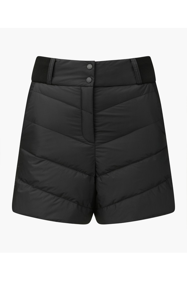 여성 다운 퀼팅 쇼츠 DQ42WFSPOA는 겨울철 라운딩과 일상에서 모두 활용 가능한 숏 팬츠입니다. 보온성이 뛰어난 구스다운 충전재와 울 니트 배색으로 디자인되어 따뜻함과 스타일을 동시에 만족시킵니다. 숏 기장에 퀼팅 패턴, 레귤러핏 디자인으로 스포티하면서도 미니멀한 매력을 더했습니다. 신축성을 더한 밴딩 허리, 사이드 포켓 디테일로 편안한 착용감과 실용성을 높였습니다. 블랙(BLKG)과 아이보리(IVYG) 두 가지 컬러로 출시되어 다양한 골프룩 연출에 활용할 수 있습니다.
