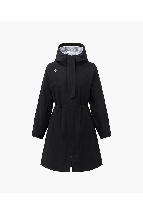 여성 2IN1 롱다운 점퍼 DQ42WFDJN1은 겨울철 라운딩과 일상에서 모두 활용 가능한 베이직 스타일의 롱다운 점퍼입니다. BEGG, BLKG 두 가지 색상으로 제공되며, 롱 기장에 지퍼형 여밈 방식으로 간편하게 착용할 수 있습니다. 나일론, 폴리에스터, 거위솜털, 거위깃털 혼용 소재로 제작되어 두꺼운 두께감과 부드러운 촉감을 선사하며 뛰어난 보온성을 제공합니다. 후드 및 허리 스트링, 사이드 지퍼 디테일로 사이즈 조절이 용이하며, 외피와 내피 분리 기능으로 다양한 스타일 연출이 가능합니다. 미니멀, 클래식, 캐주얼 룩에 모두 잘 어울리는 활용도 높은 롱다운 점퍼입니다.
