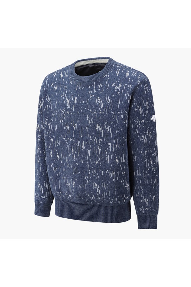 남성 셔닐 라운드 방풍 스웨터 (DQ42MFKPO5)는 부드러운 촉감의 셔닐사 소재로 제작되어 고급스러운 무드를 연출합니다. 겨울철 골프룩 또는 데일리룩에 활용하기 좋은 스포티하면서 클래식한 스타일의 스웨터입니다. 라운드넥 디자인에 긴 소매 기장으로, 두꺼운 두께감과 방풍 안감이 뛰어난 보온성을 제공합니다. 폴리에스테르와 나일론 혼방 소재로 제작되어 편안한 착용감을 선사합니다. 
