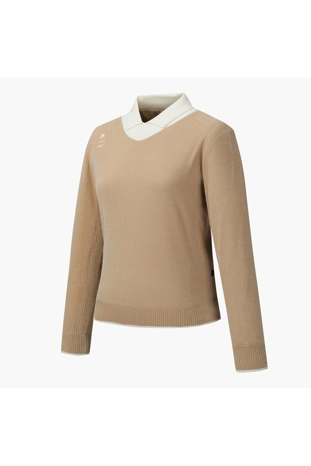 여성 셔닐 (Chenille, 셔닐) 변형넥 방풍 풀오버 (DQ42WFKPOH)는 우아하고 베이직한 스타일의 여성 골프 룩을 위한 풀오버입니다. 부드러운 촉감의 폴리에스터, 나일론 혼방 소재에 벨벳 외관의 셔닐사를 사용하여 고급스러움을 더했습니다. 두꺼운 두께감과 방풍 안감으로 보온성을 높였으며, 변형넥 디자인으로 여성스러운 실루엣을 연출합니다. 긴 소매 기장의 레귤러핏으로, 추운 겨울철 라운딩에서도 따뜻하고 스타일리시하게 착용할 수 있습니다. 베이지, 라이트베이지 두 가지 색상으로 제공됩니다.
