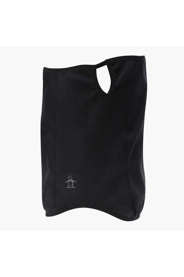 남성 방한 풀오버 MQ421MWMO4는 겨울철 혹한기에도 따뜻함을 유지해주는 블랙 색상의 방한 풀오버입니다. 폴리에스터, 나일론, 폴리우레탄 혼방 소재로 제작되어 보온성과 방한 기능이 뛰어나며, 두꺼운 두께감으로 추운 날씨에도 든든하게 몸을 보호합니다. 출근룩과 캠핑룩 등 다양한 TPO에 활용 가능하며, 캐주얼, 미니멀, 고프코어 스타일을 연출하기 좋습니다. 워머 디테일이 더해져 한층 더 따뜻하고 스타일리시한 겨울 패션을 완성할 수 있습니다.
