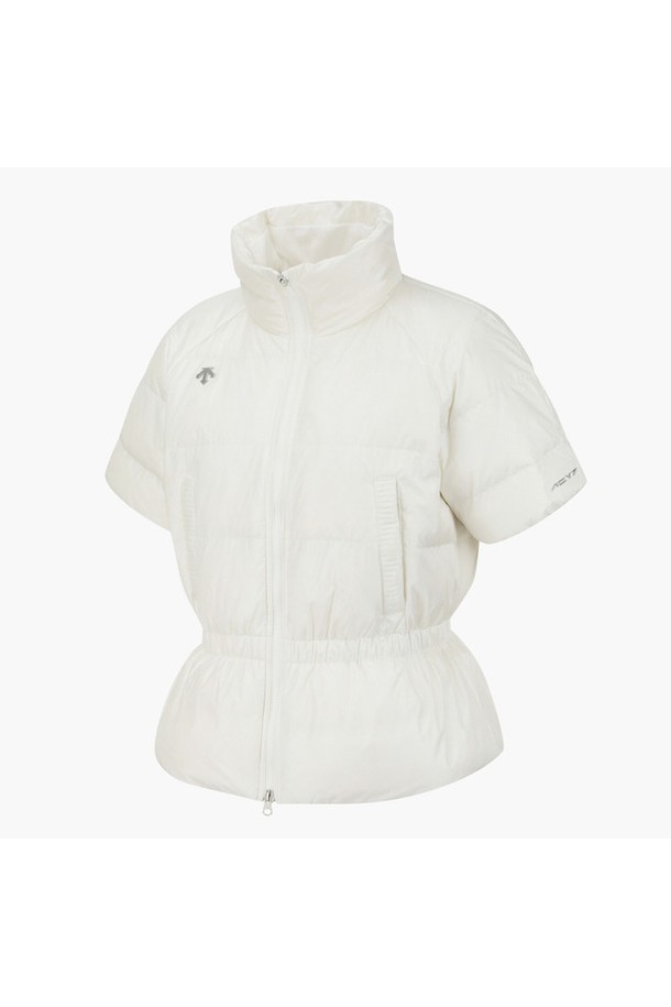 아크먼트(ACMT) 여성 헝가리구스 반팔 다운 DQ42WFDJO1은 골프룩에 적합한 스포티하고 미니멀한 스타일의 다운자켓입니다. 나일론, 폴리에스터, 거위솜털, 거위깃털을 사용하여 부드러운 촉감을 선사하며, 봄, 여름 시즌에 얇게 착용하기 좋습니다. 슬림핏 크롭 기장으로, 등판 플리츠 디테일과 허리 밴드가 여성스러운 실루엣을 강조합니다. 집업 스타일이며, BLKG, IVYG 두 가지 색상으로 제공됩니다. 경량 소재로 활동성을 높였습니다.
