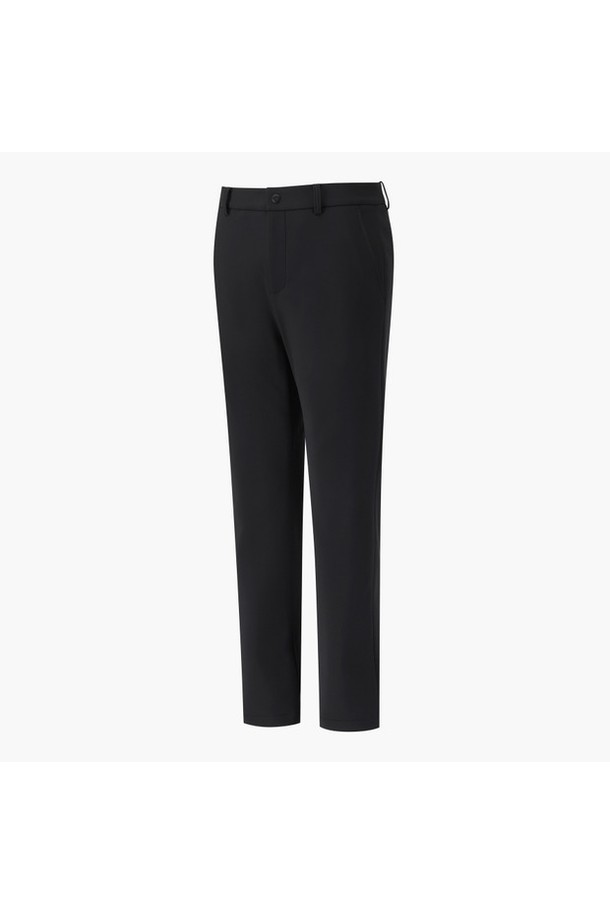 남성 윈터 두잉 본딩기모 팬츠 블랙 MQ421MPTN3는 겨울철 골프 및 일상 활동에 적합한 남성용 골프 팬츠입니다. 블랙 컬러의 스포티한 무드를 연출하며, 레귤러핏으로 편안한 착용감을 제공합니다. 보온성이 뛰어난 기모 안감과 본딩 처리로 제작되어 추운 날씨에도 따뜻하게 활동할 수 있습니다. 폴리에스터, 나일론, 폴리우레탄 혼방 소재로 부드러운 촉감을 자랑하며, 밴딩 처리로 허리 부분의 편안함을 더했습니다. 무지 디자인의 긴 바지로 다양한 골프룩과 미니멀한 스타일을 연출할 수 있습니다.
