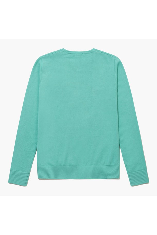 여성 골프룩을 위한 70주년 기념 에메랄드 컬러 라운드 스웨터입니다. 아크릴과 모 혼방 소재로 제작되어 부드러운 촉감을 제공하며, 가을/겨울 시즌에 적합합니다. 레귤러핏에 긴소매, 라운드넥 디자인으로 스포티하면서도 캐주얼한 스타일을 연출합니다. 펭귄 캐릭터 프린트와 로고 패턴이 특징이며, 두께감 있는 소재로 따뜻하게 착용할 수 있습니다.
