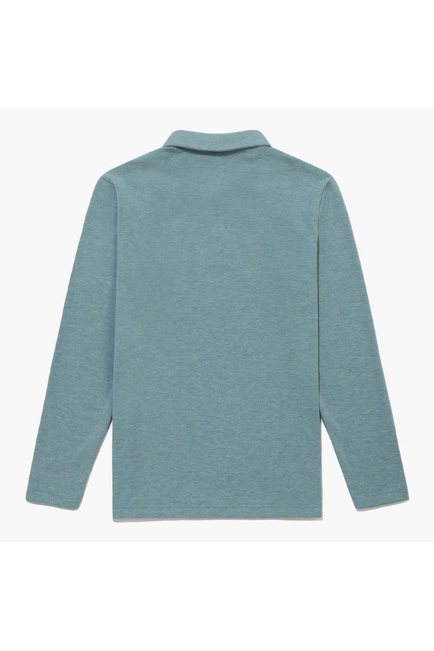 남성 투톤 멜란지 기모 카라 티셔츠 그린 MQ421MTLN2는 가을, 겨울 시즌 골프 및 일상에서 활용하기 좋은 남성용 카라 티셔츠입니다. 부드러운 촉감의 폴리에스터, 레이온, 폴리우레탄 혼방 소재에 기모 안감을 더해 보온성을 높였습니다. 멜란지 투톤 디자인과 레귤러핏으로 스포티하면서도 베이직한 스타일을 연출합니다. 긴 소매 기장과 두꺼운 두께감으로 추운 날씨에도 따뜻하게 착용할 수 있으며, 골프웨어로도 손색없는 활용도를 자랑합니다. 카라넥 디자인으로 클래식한 분위기를 더했습니다.
