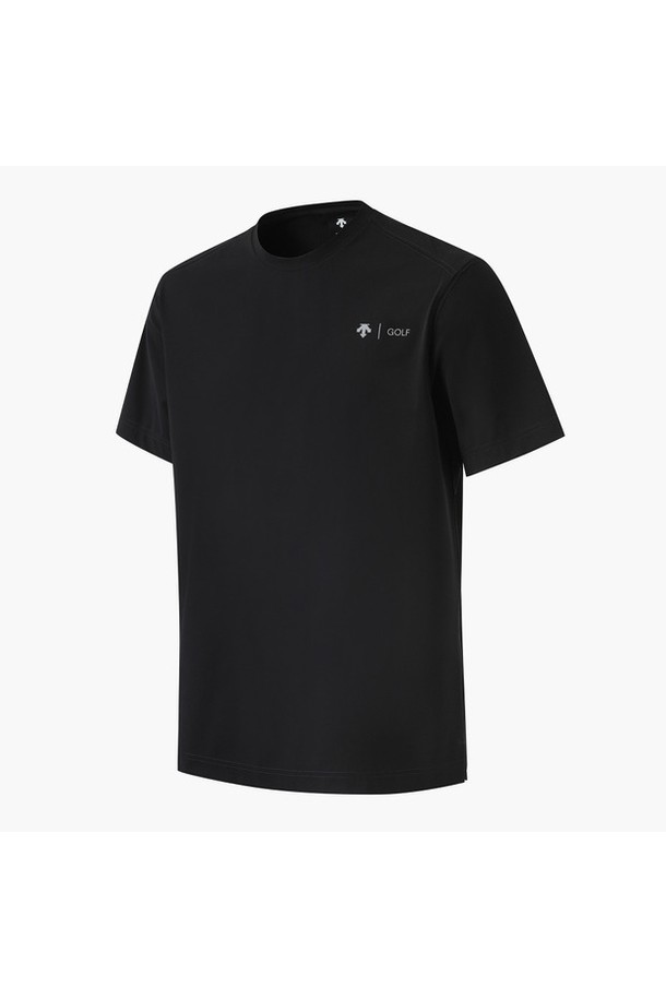 남성 베이직 라운드넥 반팔 티셔츠 DP22MFNS4G는 여름철 골프 및 일상생활에서 활용하기 좋은 반팔 티셔츠입니다. 미니멀, 캐주얼, 클래식 스타일을 아우르는 디자인으로, 레귤러 핏과 라운드넥이 편안한 착용감을 선사합니다. 나일론과 폴리우레탄 혼방 소재로 제작되어 활동성이 뛰어나며, 무지 디자인으로 다양한 룩에 매치하기 용이합니다. 특히 골프룩 연출에 적합하며, 시원하고 쾌적한 착용감을 제공합니다.
