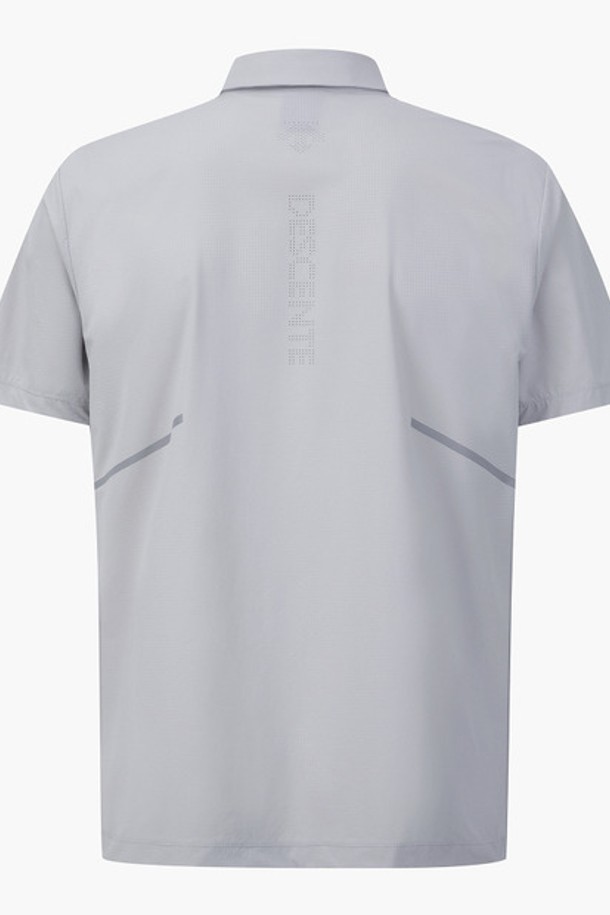 DESCENTE GOLF - 반팔티셔츠 - 남성 등판 원포인트 반팔 티셔츠 (DQ21MFTS5B)