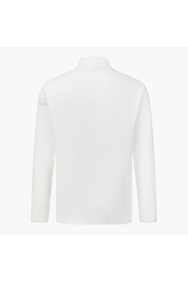 남성 가루이시 반집업 긴팔 티셔츠 DQ42MFTLO3는 가을, 겨울 시즌 골프 및 일상에서 스포티한 스타일을 연출하기 좋은 남성용 반집업 티셔츠입니다. 두꺼운 두께감으로 보온성을 높였으며, 부드러운 촉감의 가루이시 원단으로 제작되어 편안한 착용감을 제공합니다. 레귤러핏으로 제작되었으며, DSG 이니셜 프린트와 로고 패턴이 스포티한 무드를 더합니다. 나일론, 폴리에스터, 폴리우레탄 혼방 소재로 활동성을 높였습니다. BWTG, BLKG 두 가지 색상으로 제공됩니다.
