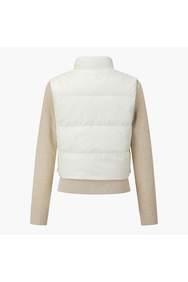 여성 하이브리드 다운 점퍼 DQ42WFKOO1은 골프 및 일상용으로 모두 활용 가능한 스포티한 스타일의 겨울 점퍼입니다. IVYG, LBLG 두 가지 색상으로 제공되며, 울 혼방 소매와 구스다운 충전재, 등판 터널 구조를 갖춰 보온성을 높였습니다. 부드러운 촉감의 나일론, 모, 폴리우레탄, 폴리에스터, 거위 솜털, 거위 깃털 혼방 소재로 제작되었으며, 두꺼운 두께감의 레귤러핏 크롭 기장의 집업 스타일입니다. 미니멀하고 클래식한 디자인으로 어떤 골프룩에도 잘 어울립니다.
