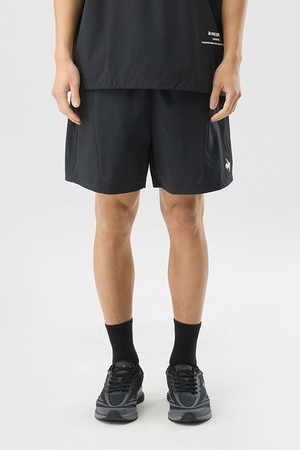 유니 르 아이스 레귤러핏 4부 숏팬츠 - 블랙(QQ223EHP41)