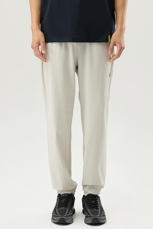 유니 초냉감 트리코트 레귤러핏 조거 팬츠 - 베이지(QQ223EFP52)
