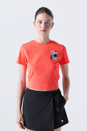 [DESCENTE X 김정윤 작가] 우먼스 그래픽 크롭 반팔 티셔츠 핫핑크(SQ222ETS65)