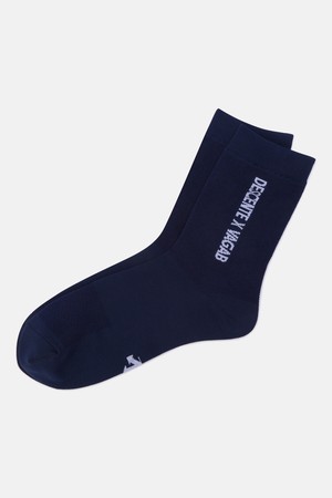 [DESCENTE X 김정윤 작가] 쿨 메쉬 크루 삭스 네이비(SQ223HSO50)