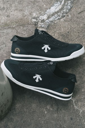 크론템포 슬립온 블랙(SQ323LSN71)