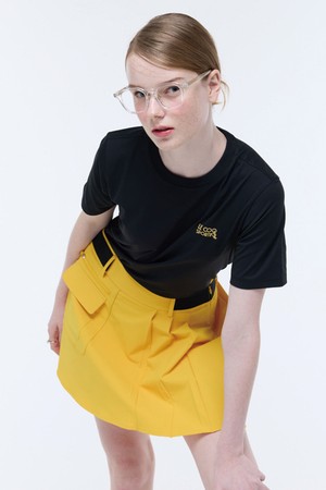 여성 에센셜 라운드 티셔츠 (GQ322LRS72)_BLACK-a