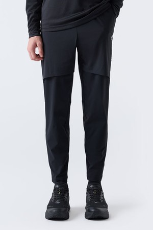 러닝 테크니컬 팬츠 블랙(SQ321RKP94)