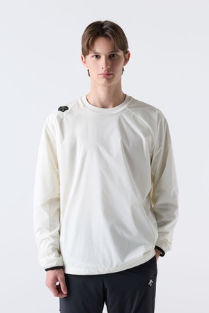 디펜더 라이닝 우븐 맨투맨 라이트 베이지 SQ421SWHN6