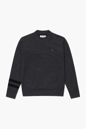 남성 에센셜 방풍 스웨터 _MGRY GQ421MKPO9_GREY-a