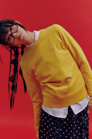 여성 에센셜 방풍 스웨터 _YELW GQ422LKPO9