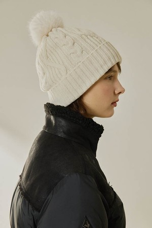 여성 방울 비니 - 아이보리 QQ422WBNN1