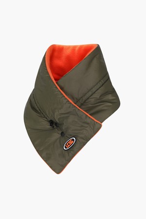 여성 스트링 패딩 넥워머 _KHAK GQ422LSAO3_CAMEL-a