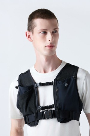 러닝 힙색형 베스트 블랙 SR123RBG1C