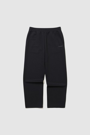 유니 쿠션지 레귤러 스트레이트핏 팬츠 - 블랙 QR123LFP13