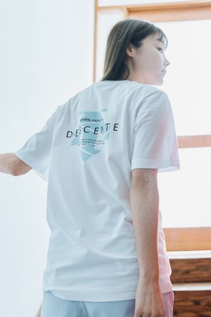 [세리나&소빈 착용] 컴포트핏 백그래픽 반팔 티셔츠 화이트 SR123UTS16