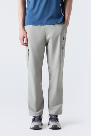 트레이닝 스트레이트 우븐 팬츠 베이지 SR121TPT21