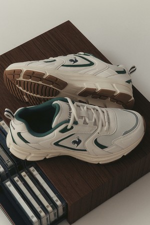 카디엄 고트 - 화이트:그린 QR123LCR17