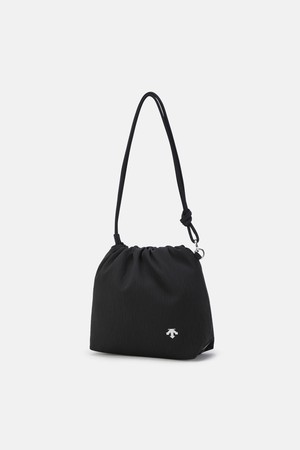 우먼스 플리츠 버킷백 블랙 SR222UBG42