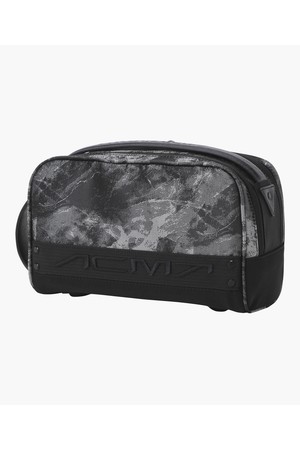 [데상트골프] 아크먼트(ACMT) 리플렉티브 남성 파우치  DR12MFBG11_BLACK-a