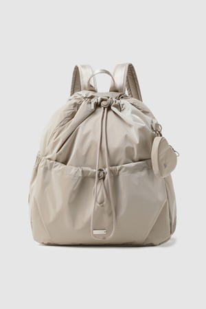 여성 글로시 스트링 백팩 (16L) - 베이지 QR222WBP41