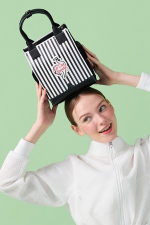 여성 포켓 미니 토트백 _BLCK GR122LBG35