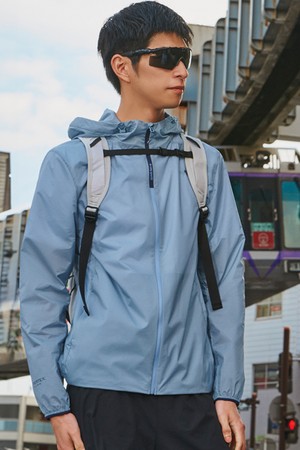 유니 러닝 르에어 퍼텍스 경량 자켓 - 블루 QR123EJK32