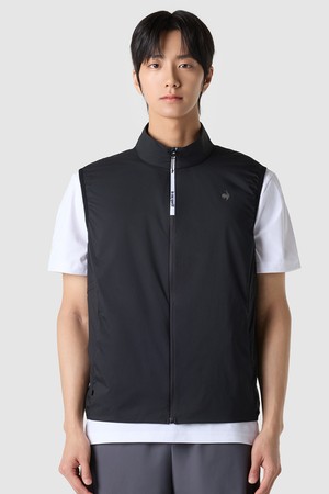 유니 러닝 르에어 퍼텍스 경량 베스트 - 블랙 QR123EVT31