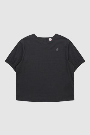 여성 쁘띠 플리세 루즈핏 경량 우븐 반팔 피스테 - 블랙 QR222OWT51