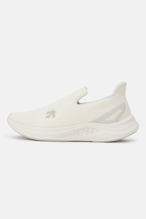 런 스텝 슬립온 크림 SR123RRN31