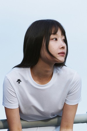 [세리나&소빈 착용] 터프 레귤러핏 반팔 티셔츠 화이트 SR323UTS71