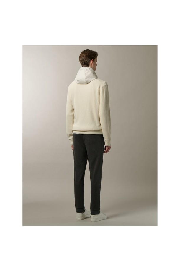 상품 슬라이드 이미지 1