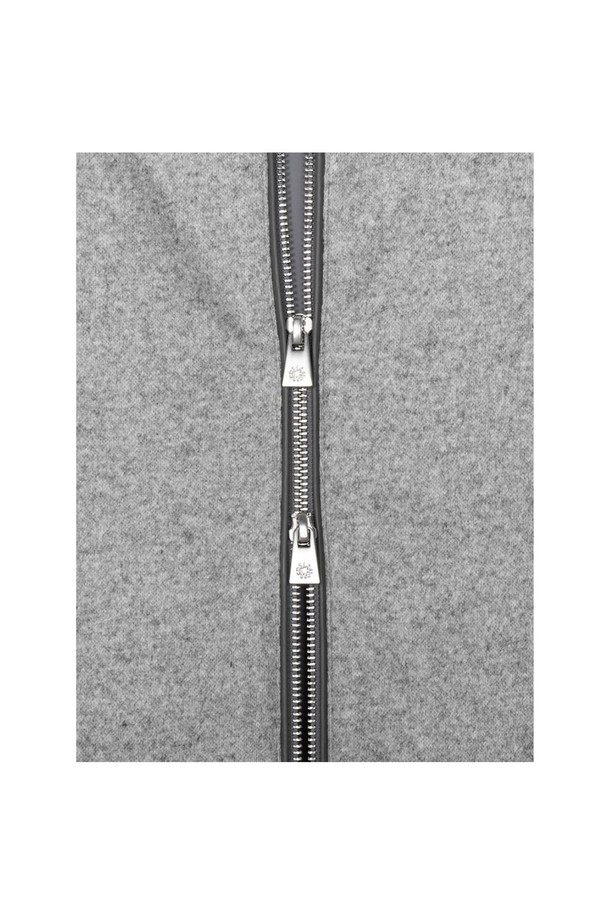 상품 슬라이드 이미지 1