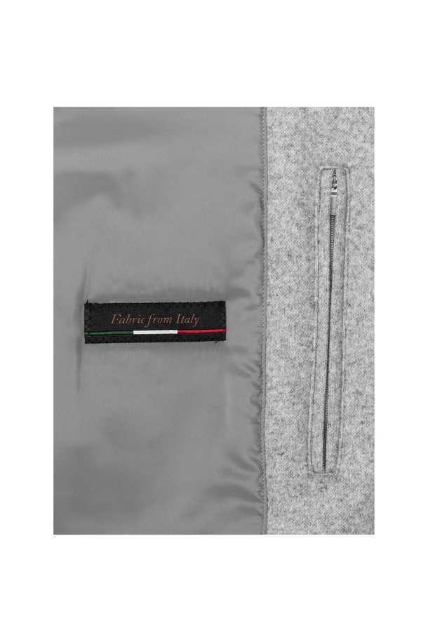 상품 슬라이드 이미지 1